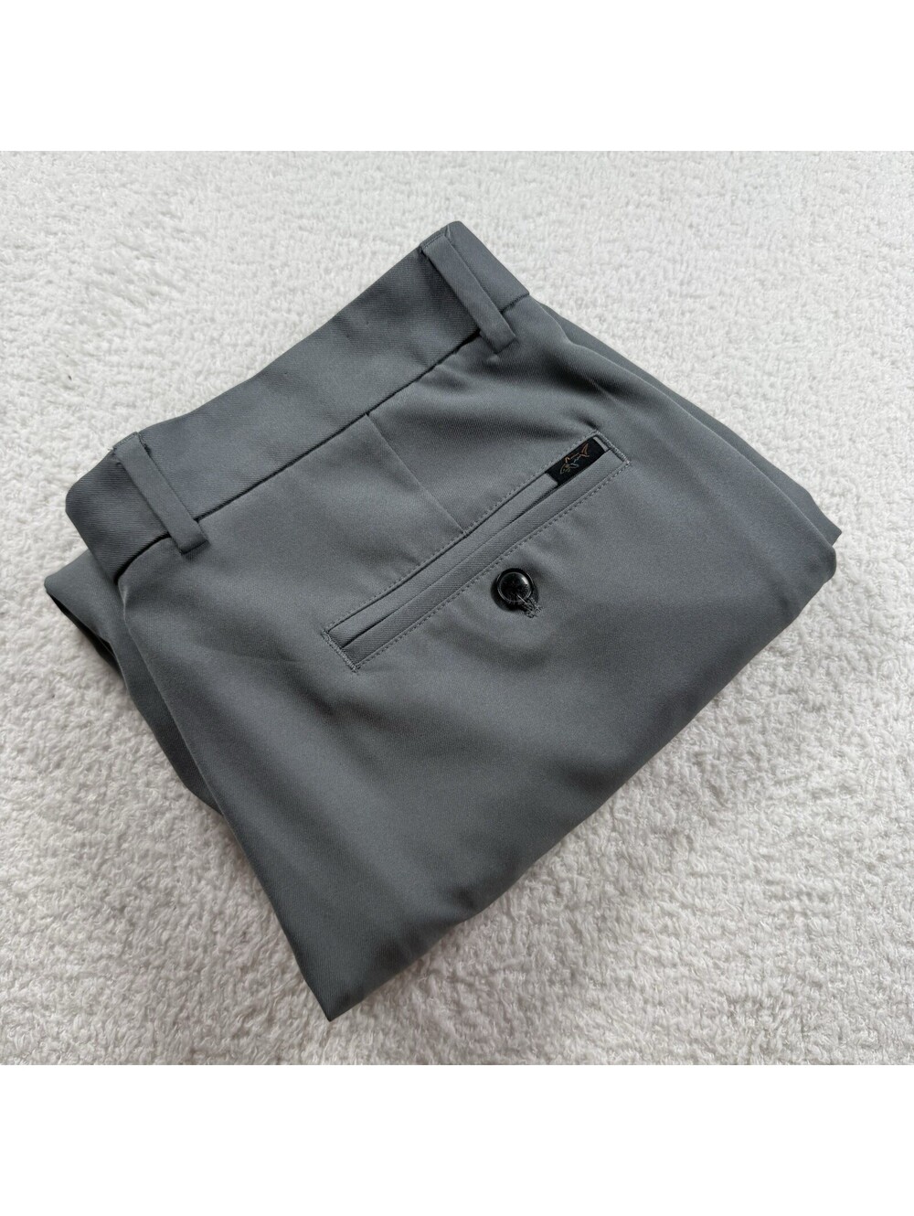 Greg Norman Men’s Golf Pants 33x30 Gray Flat Front Performance Dress Slacks